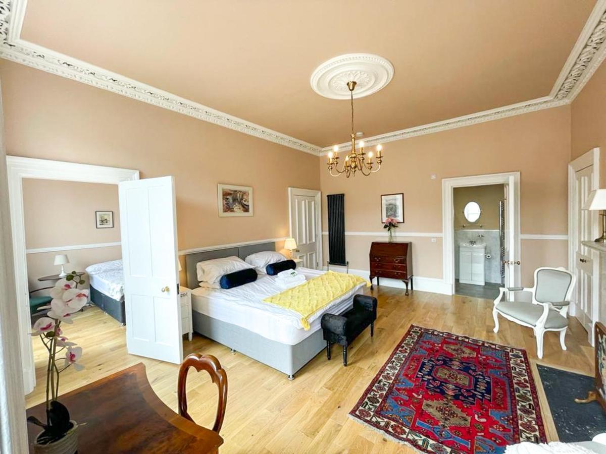 Remarkable 5Br Townhouse With Garden, Sleeps 12 Edynburg Zewnętrze zdjęcie