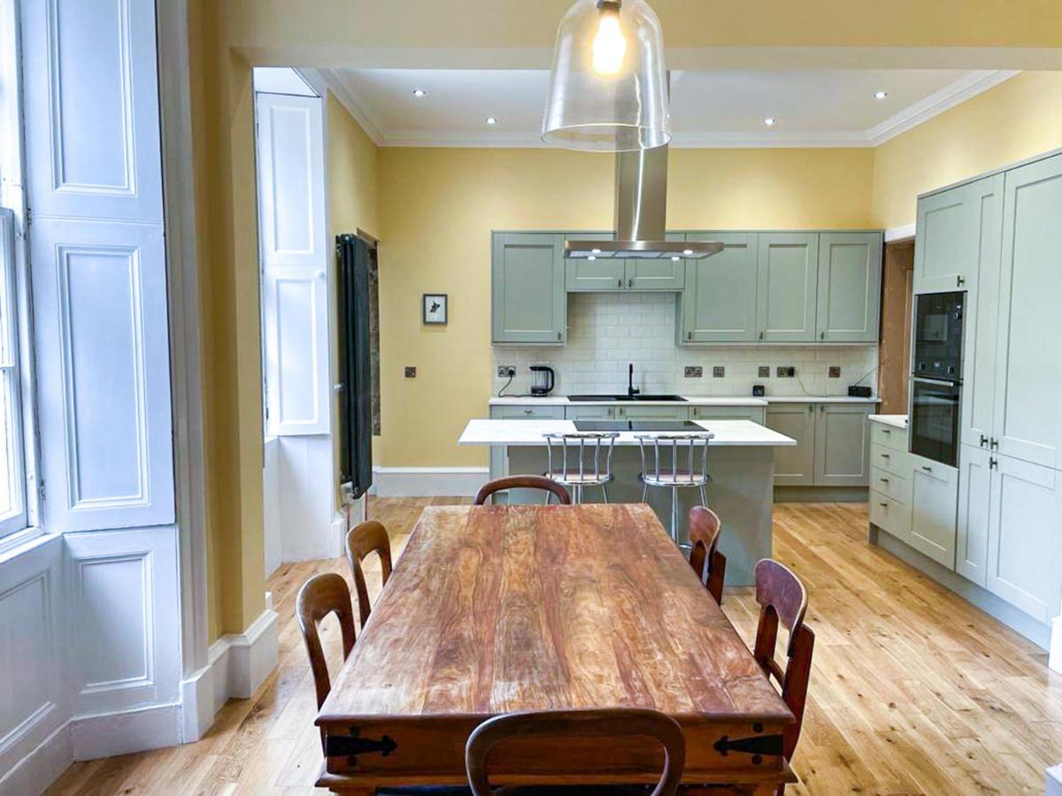 Remarkable 5Br Townhouse With Garden, Sleeps 12 Edynburg Zewnętrze zdjęcie